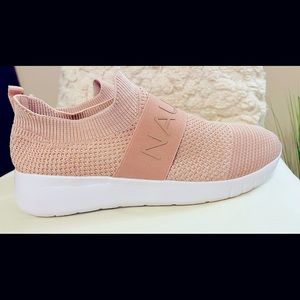 Nautica Blush West Deck Slip-On Sneaker women’s 8.5